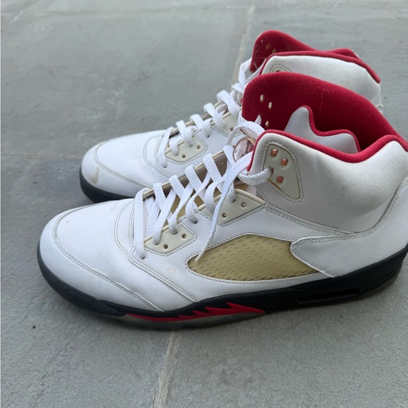Jordan White and Red High-Top Sneakers - Picture 2 of 5